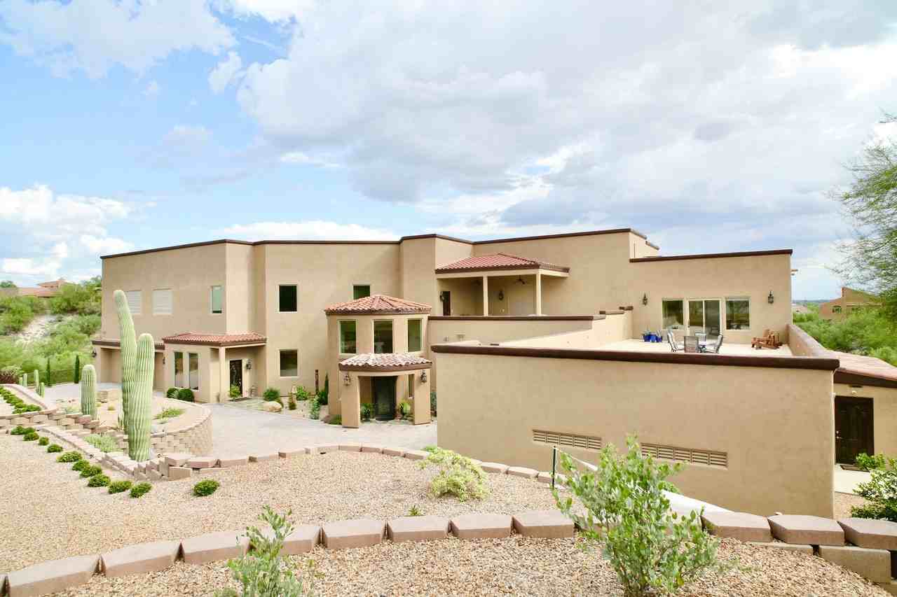 3900 N Camino Blanco #1 - Photo 3 of 40