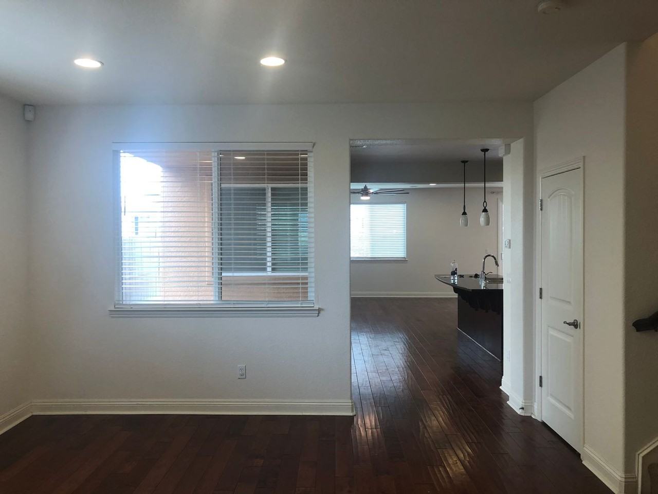 3651 Rosecrest Cir - Photo 2 of 14