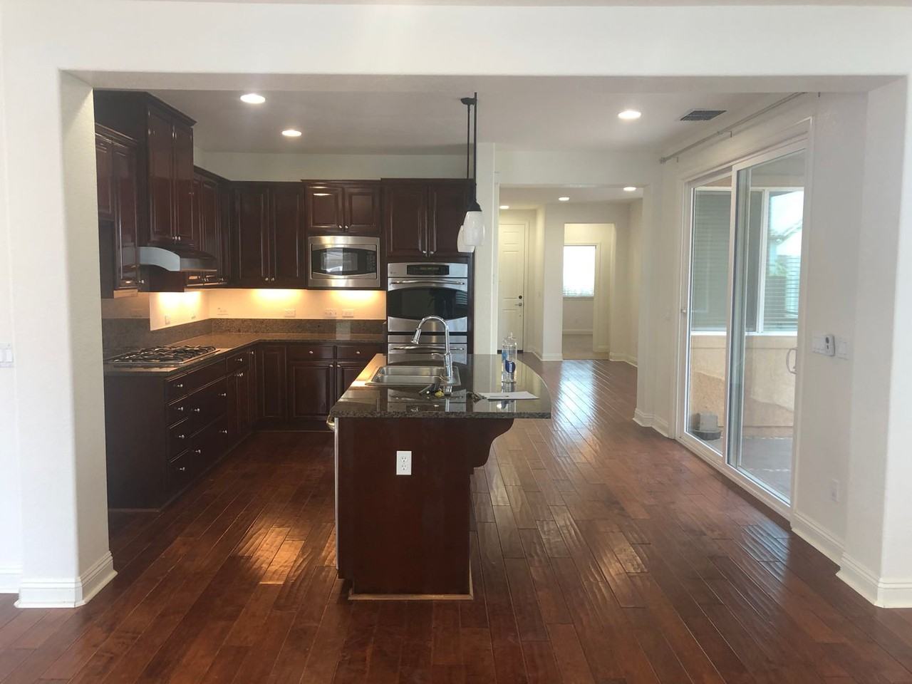 3651 Rosecrest Cir - Photo 4 of 14