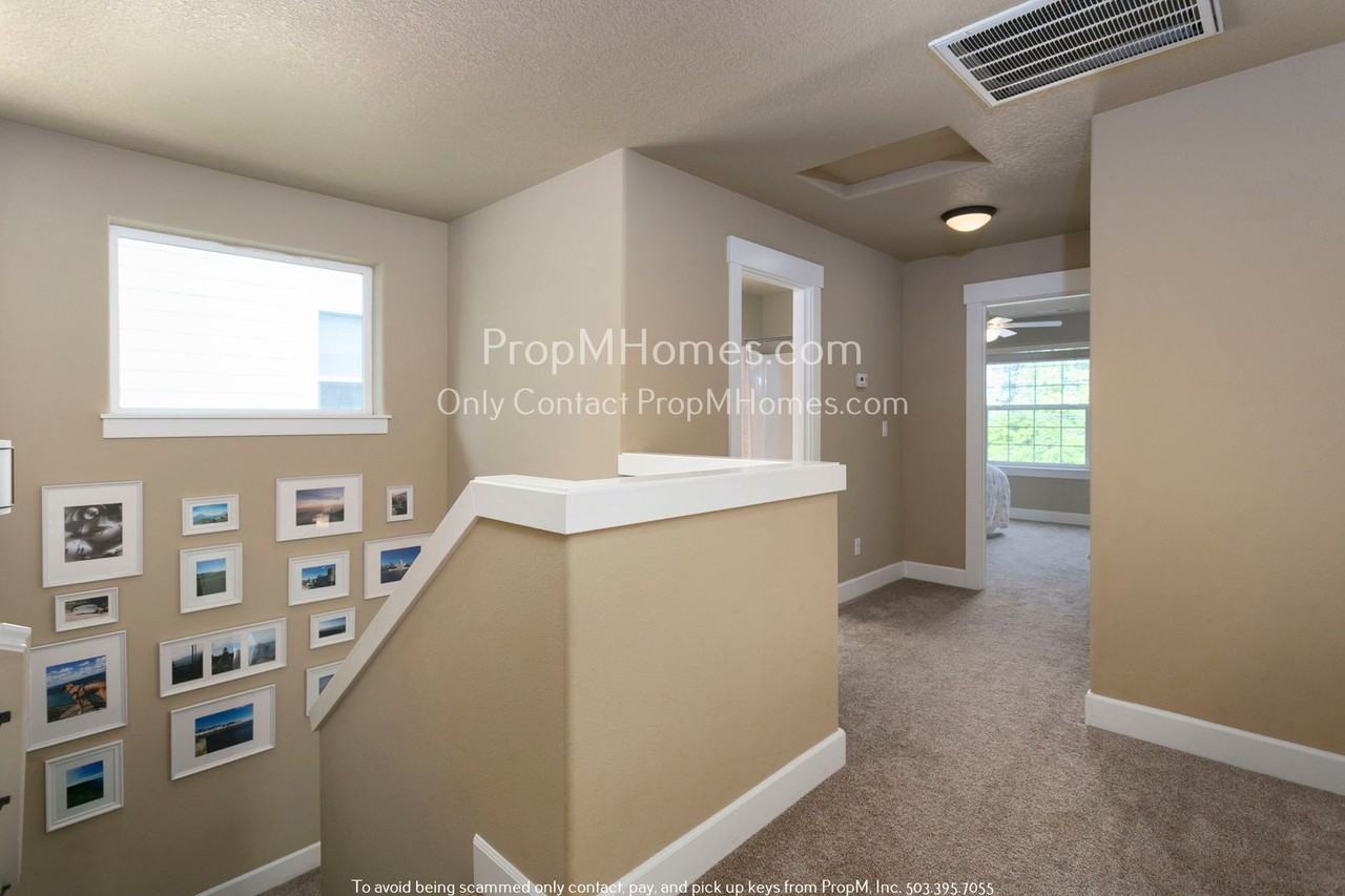 1635 Se 88th Ave - Photo 7 of 20