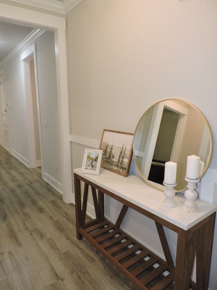 8823 Airway Dr - Photo 3 of 28