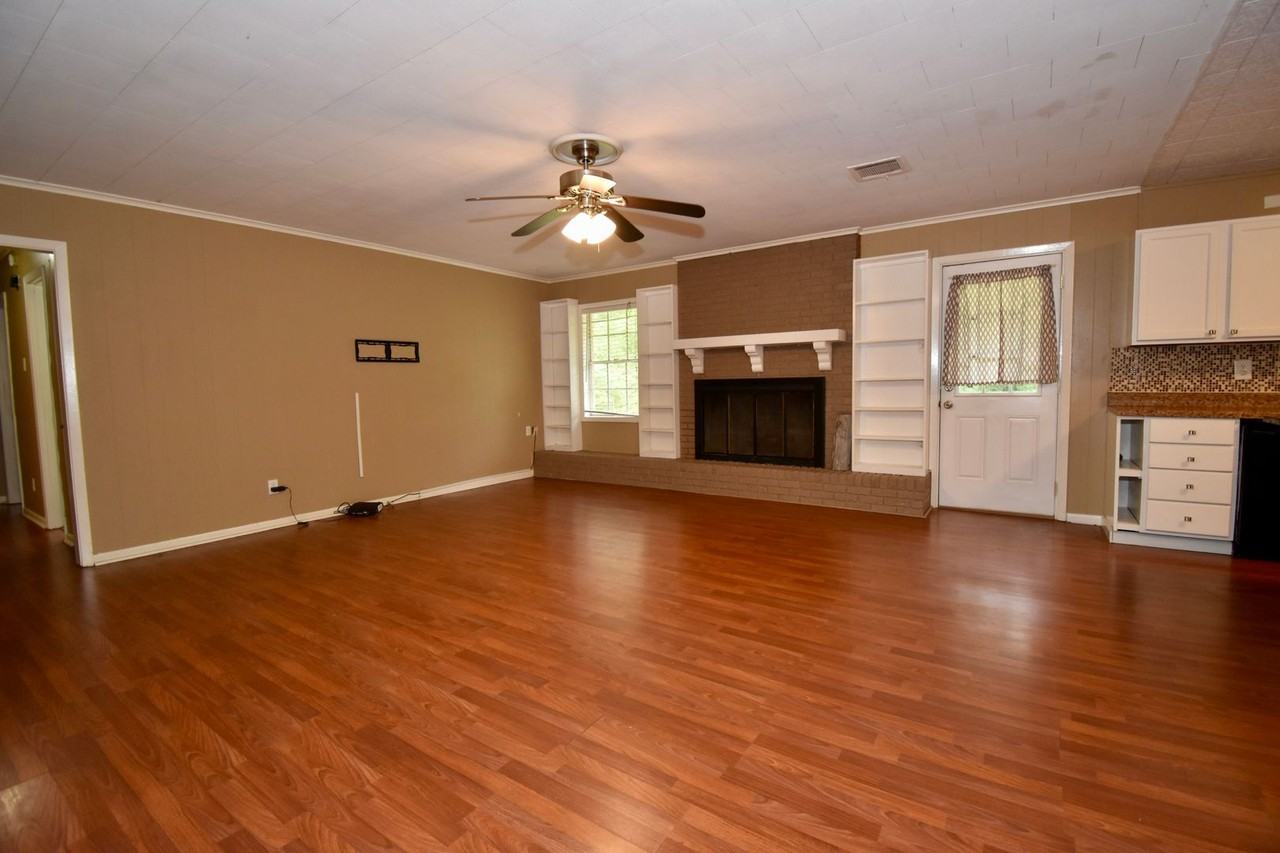 1502 Bistineau St - Photo 4 of 16