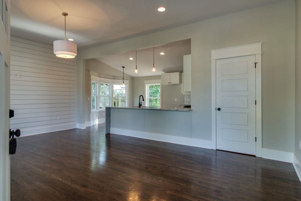312 Neill Ave - Photo 5 of 31