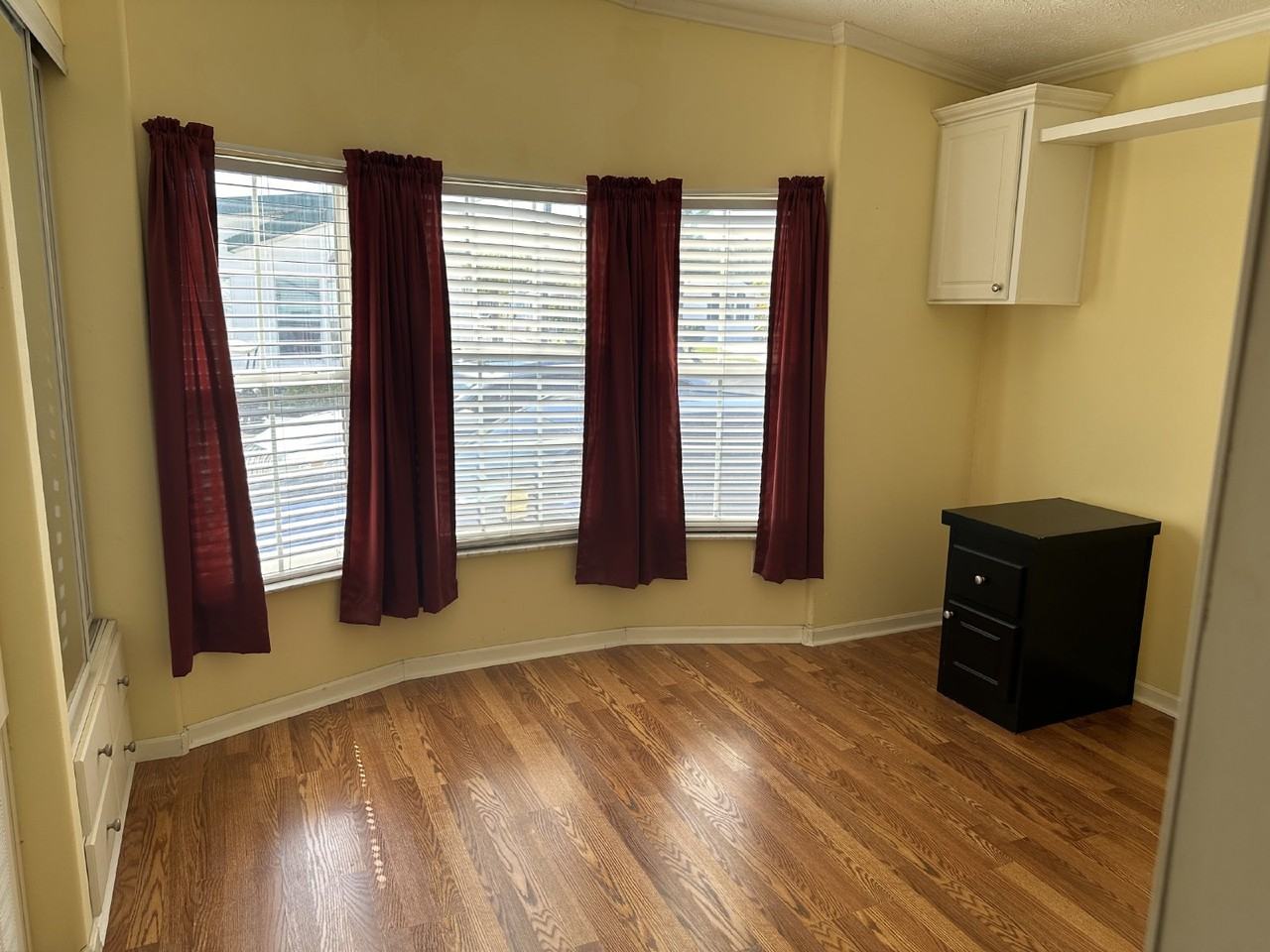 6165 Parkway E - Photo 3 of 21