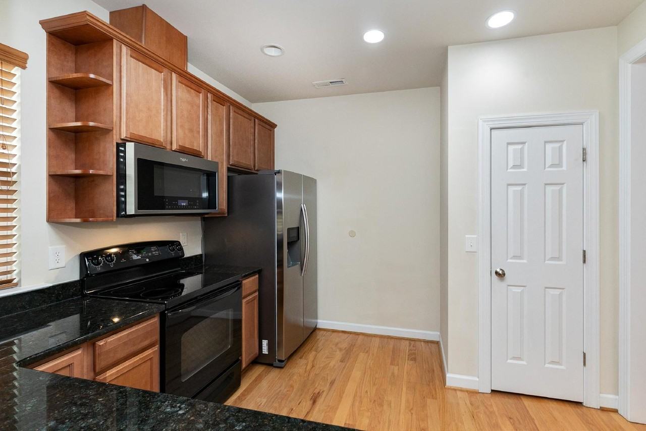 3820 Yates Mill Trl - Photo 3 of 31