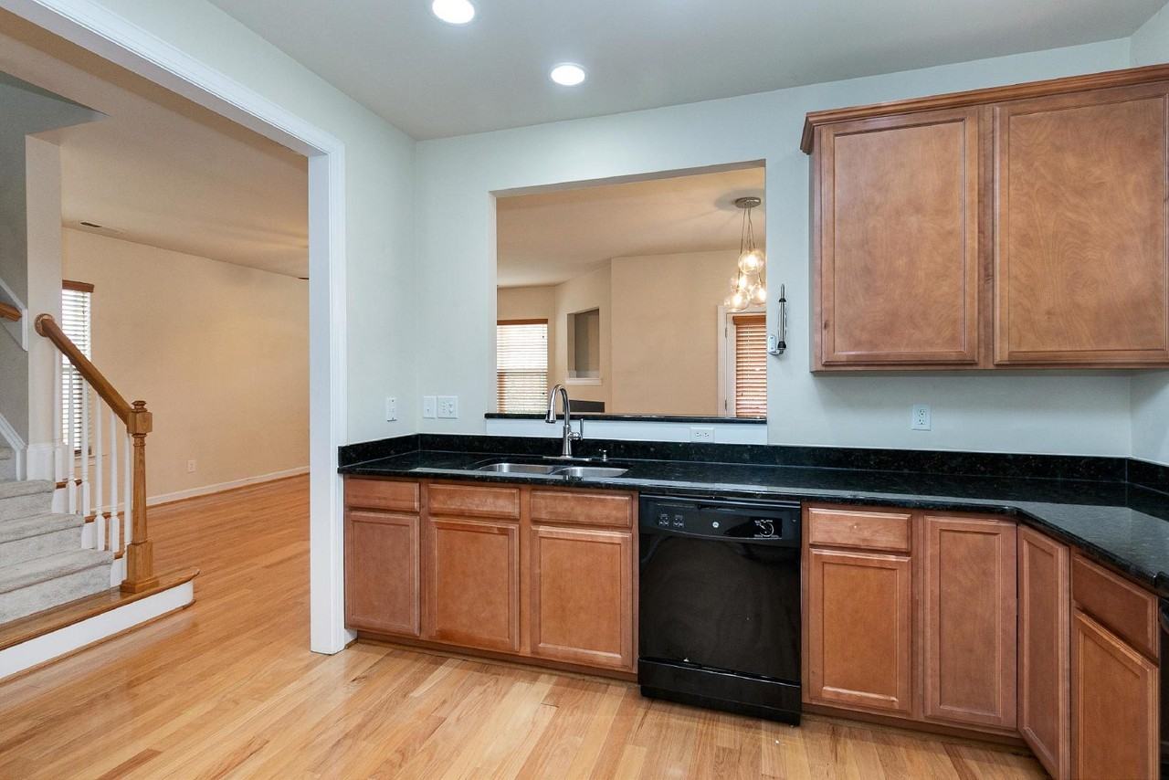 3820 Yates Mill Trl - Photo 4 of 31