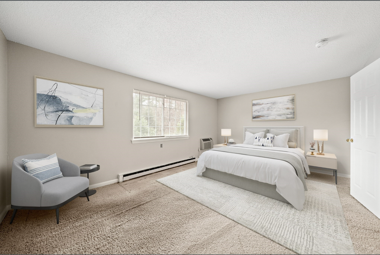 11 Nancy Rd Apt 6 - Photo 2 of 14