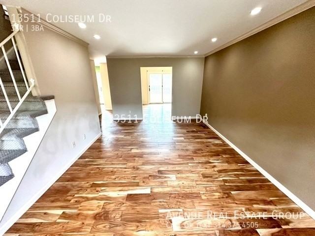 13511 Coliseum Dr - Photo 3 of 23
