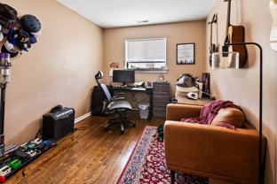 700 N Noble St #2E - Photo 1 of 1