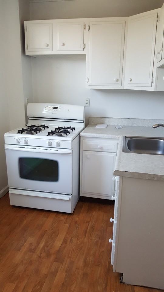 987 National Rd #3 - Photo 5 of 8