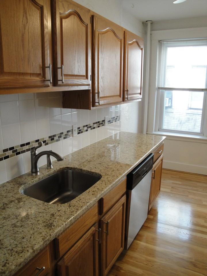 1750 Commonwealth Ave #9 - Photo 6 of 22