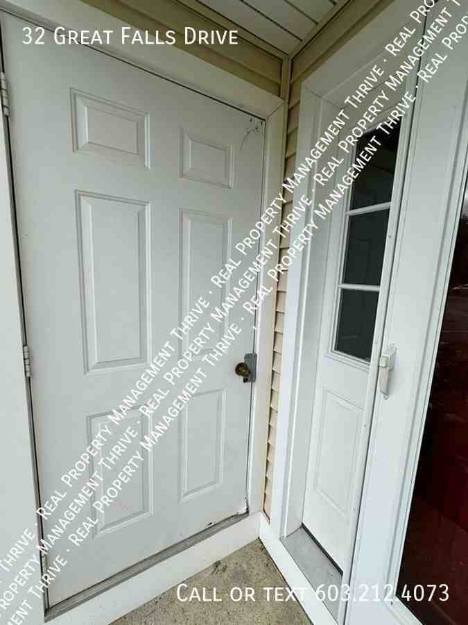 32 Great Falls Dr - Photo 2 of 22