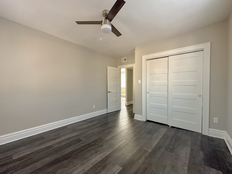 7505 Pershing Ave #2E - Photo 2 of 18