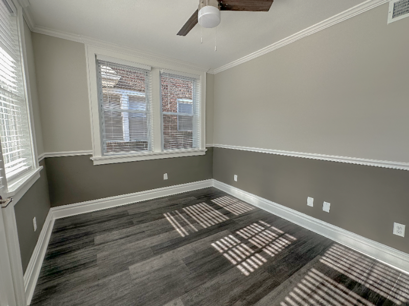 7505 Pershing Ave #2E - Photo 4 of 18