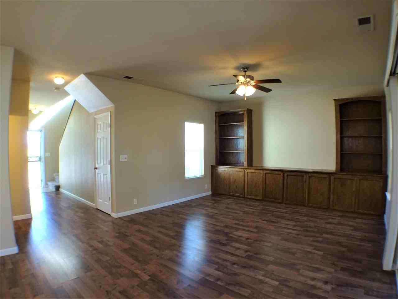 573 Eaton Rd #1 - Photo 3 of 17