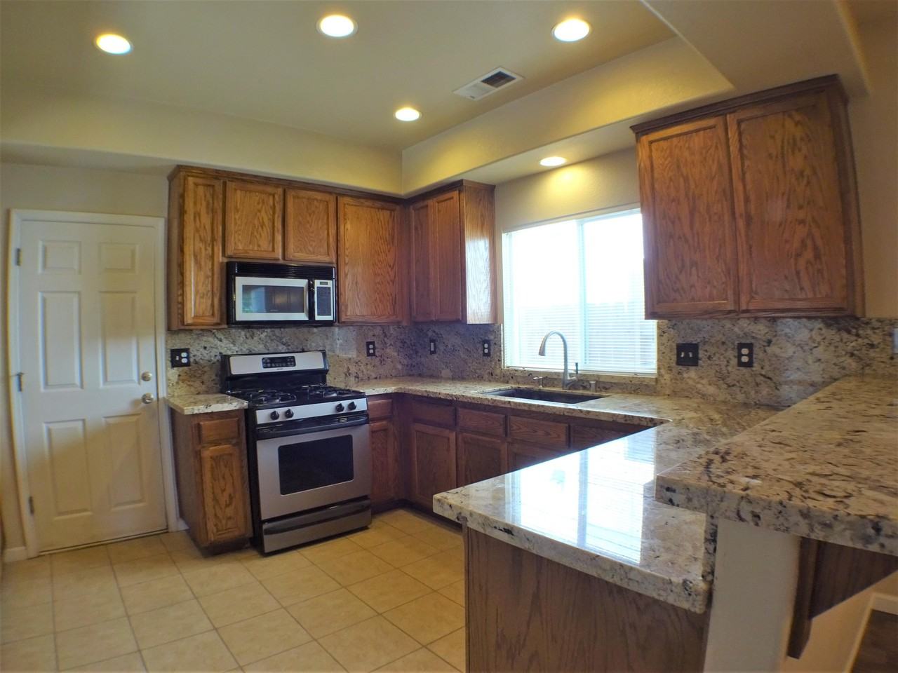 573 Eaton Rd #1 - Photo 6 of 17