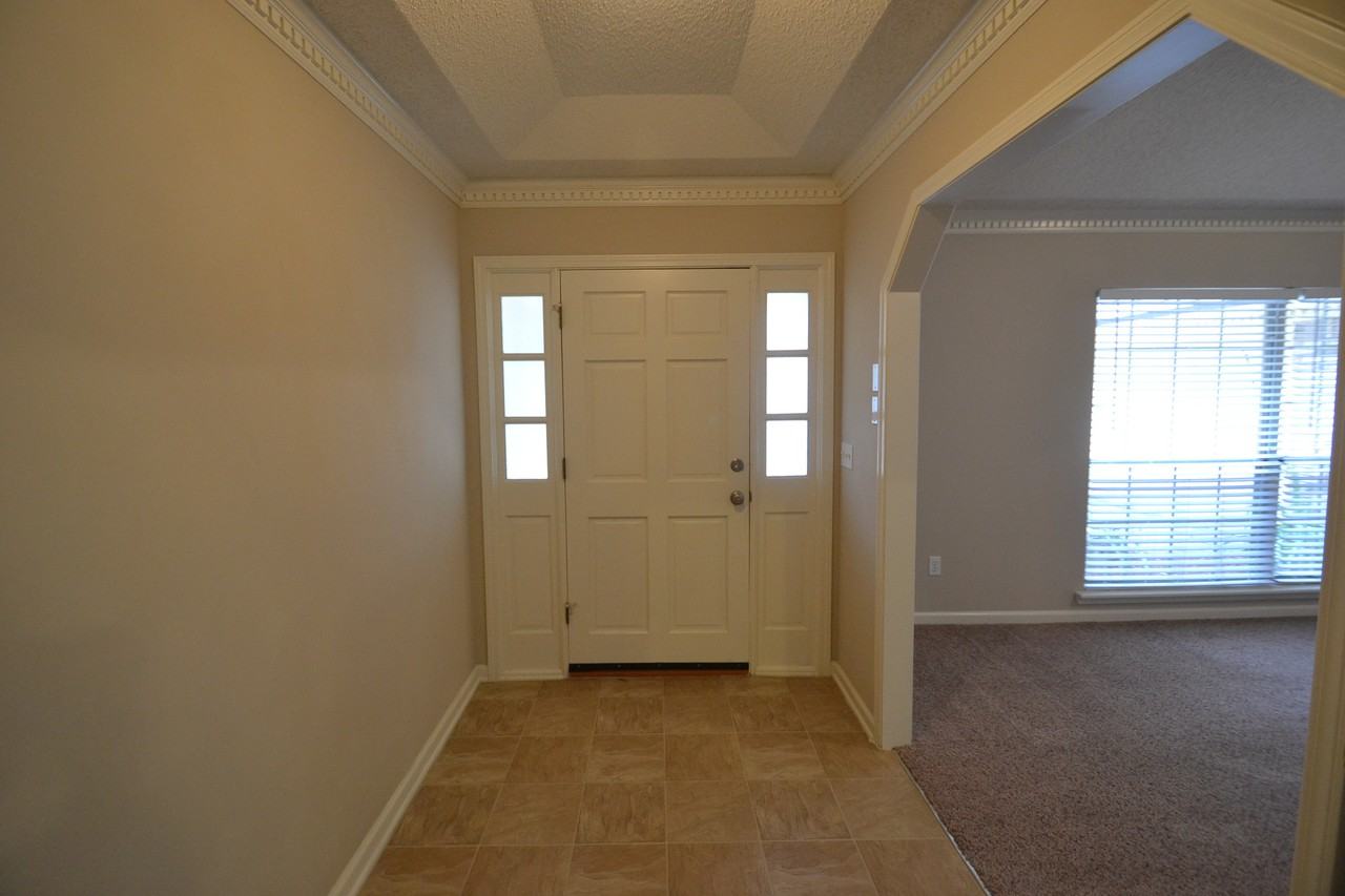 3280 Broken Branch Ln - Photo 2 of 11