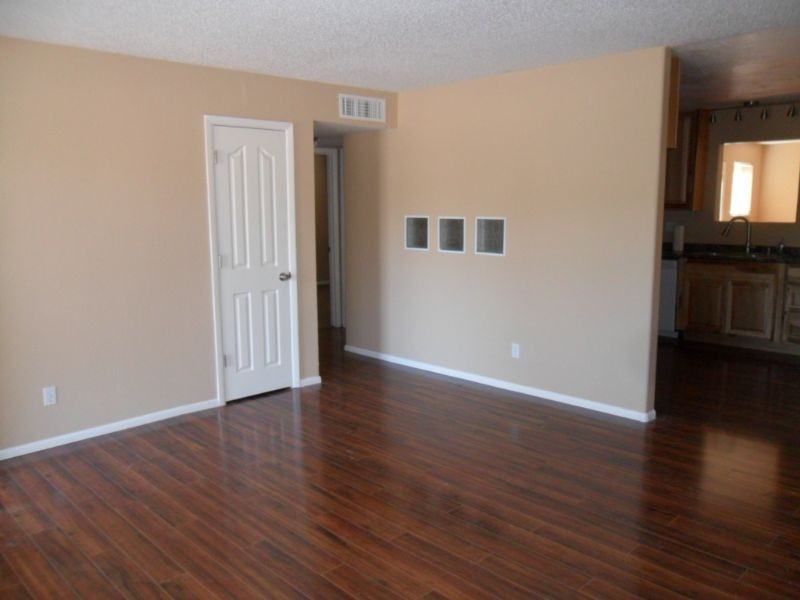 14117 Sedrev Rd NE - Photo 2 of 7