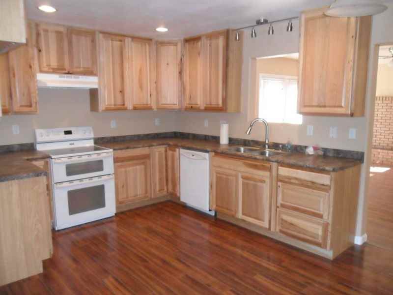 14117 Sedrev Rd NE - Photo 3 of 7