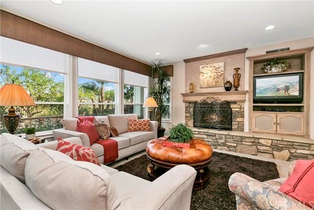 22 Golden Poppy Dr - Photo 3 of 18