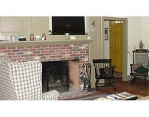 305 Princeton St #0 - Photo 3 of 9