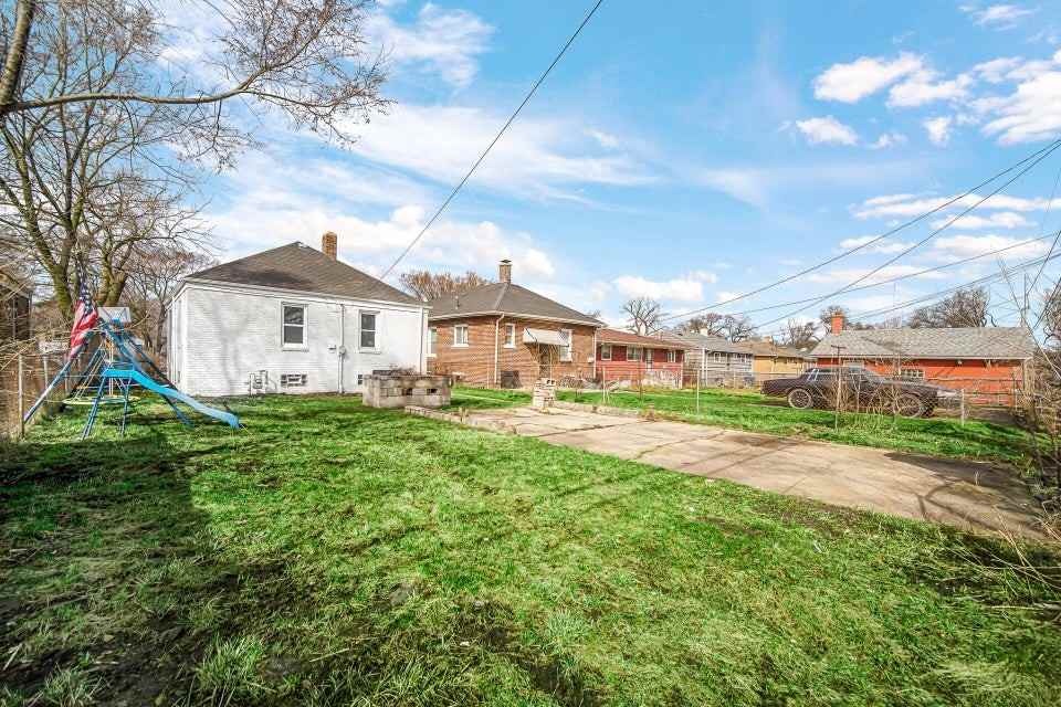 735 Porter Street #1 - Photo 4 of 26