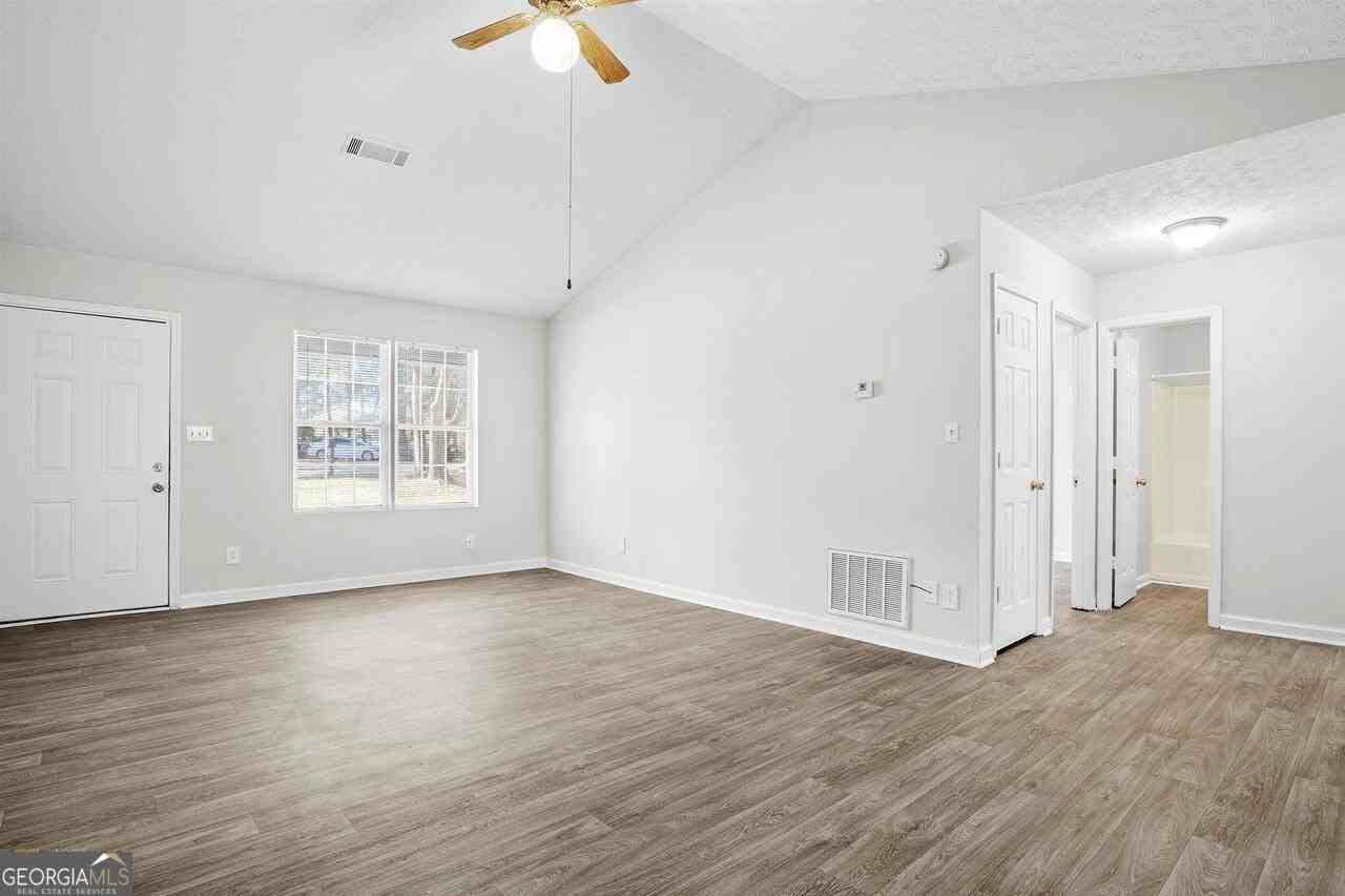 9211 Fairway Ct #1 - Photo 3 of 20