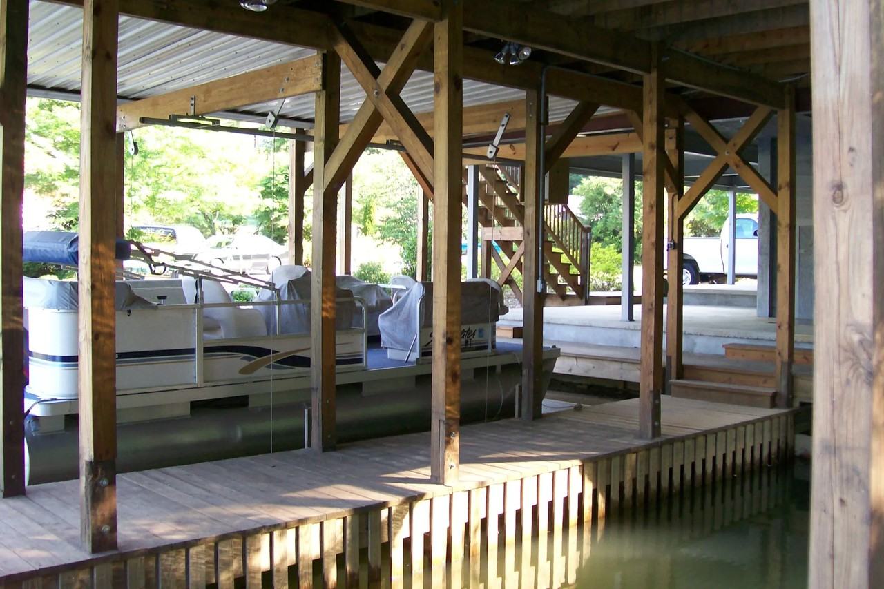 825 Old Us 25 Hwy - Photo 3 of 8