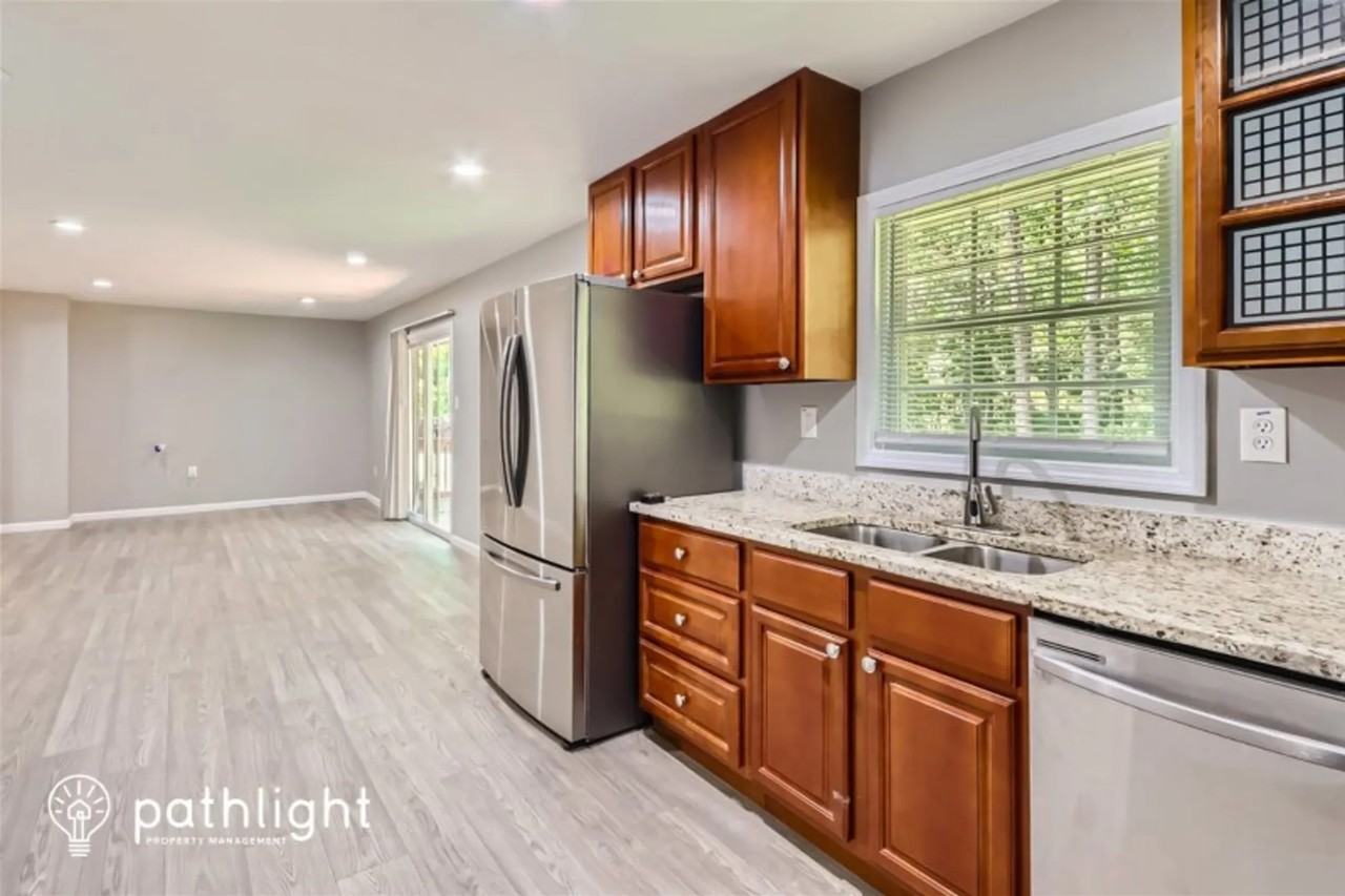 2455 Thornton Dr - Photo 3 of 17