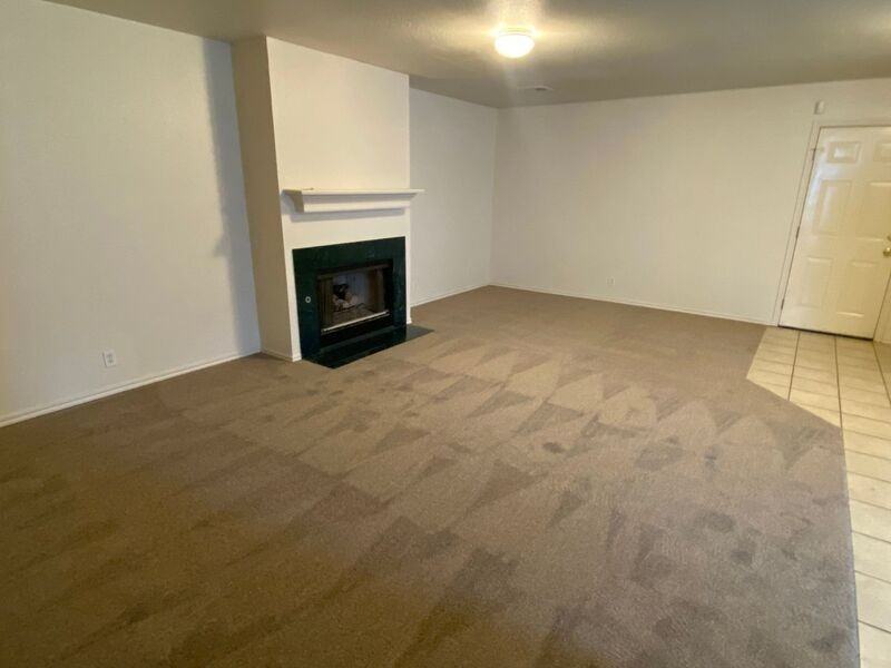6611 S Utica Pl - Photo 3 of 35