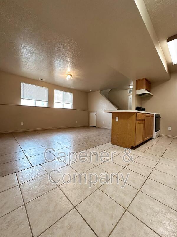 1710 Wn #1710WB - Photo 3 of 9