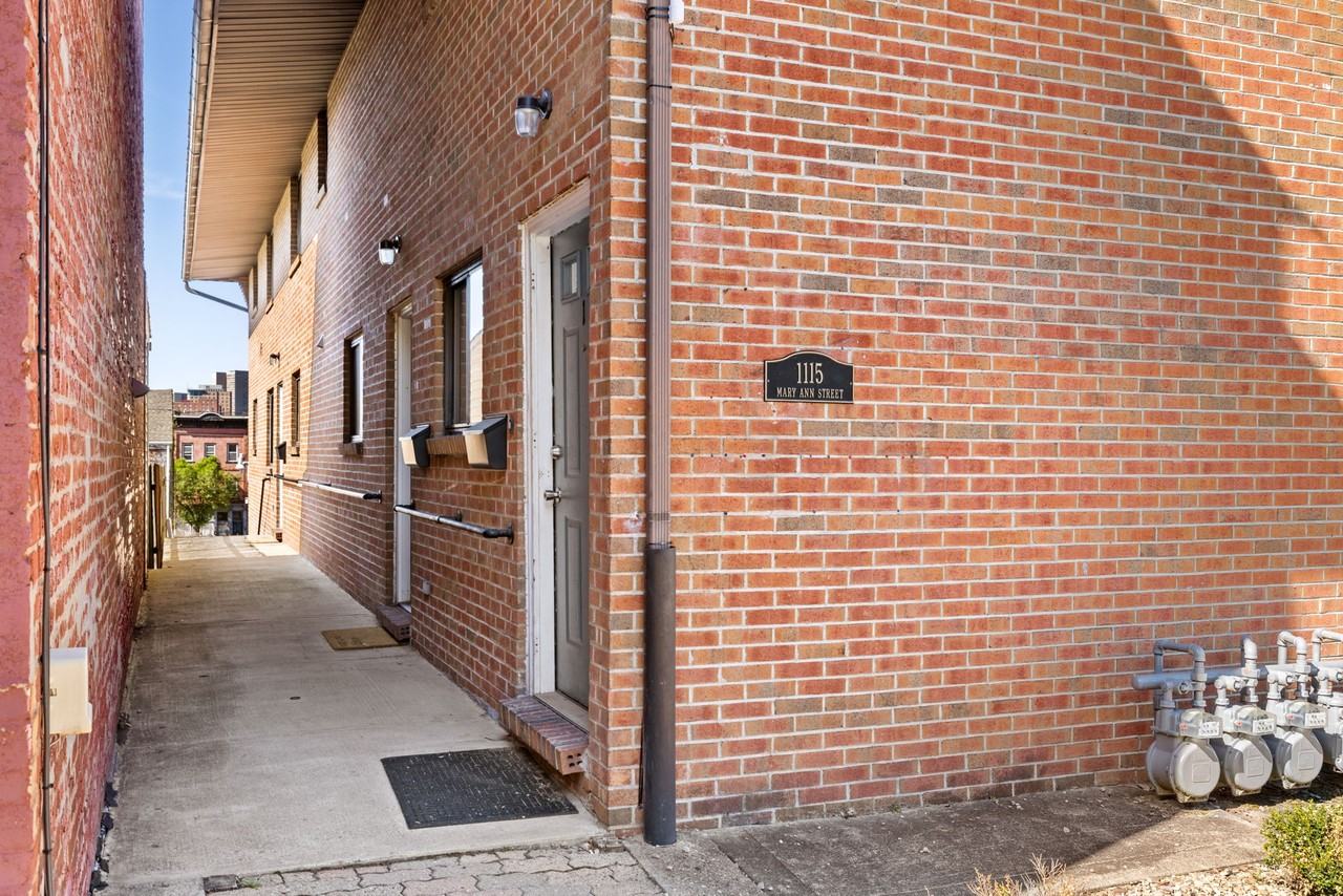 1115 Mary Ann St #1115-3 - Photo 7 of 33