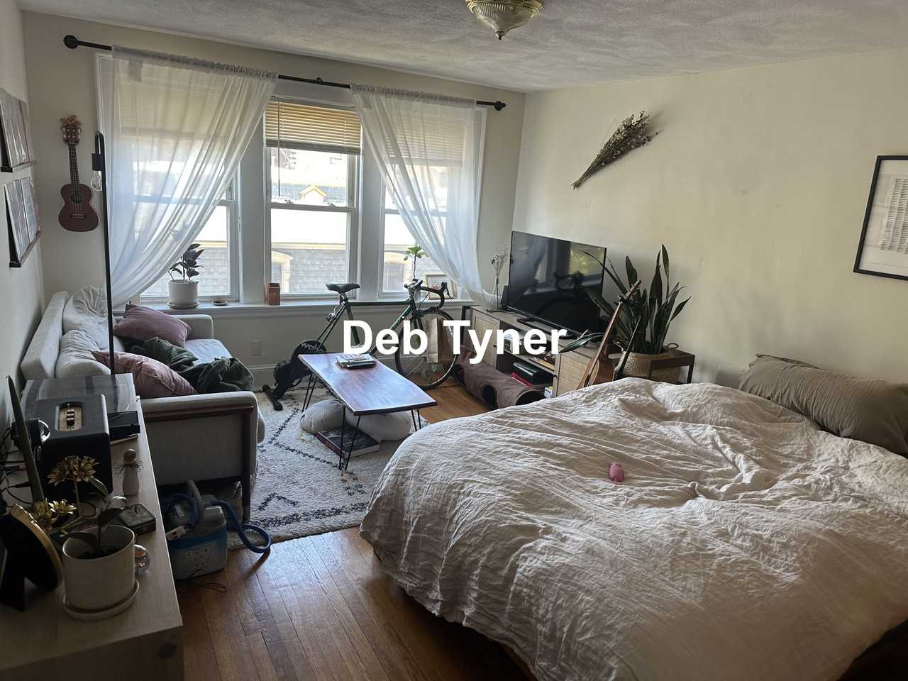 Day St #31 - Photo 2 of 6