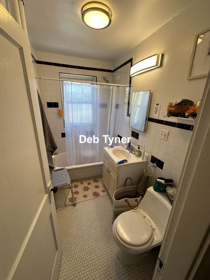 Day St #31 - Photo 5 of 6