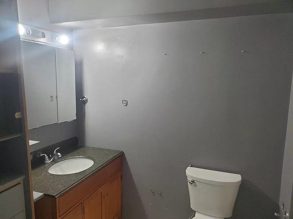 5269 Washington St #A - Photo 3 of 12