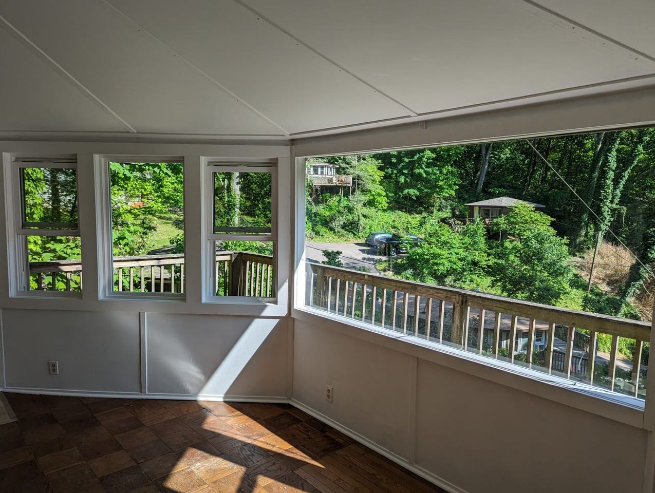 25 Howland Rd - Photo 5 of 14