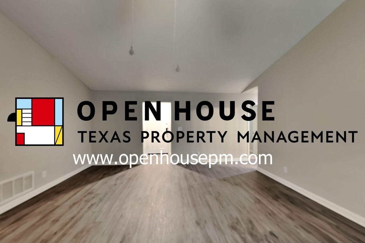 1523 Warwick Dr - Photo 3 of 19