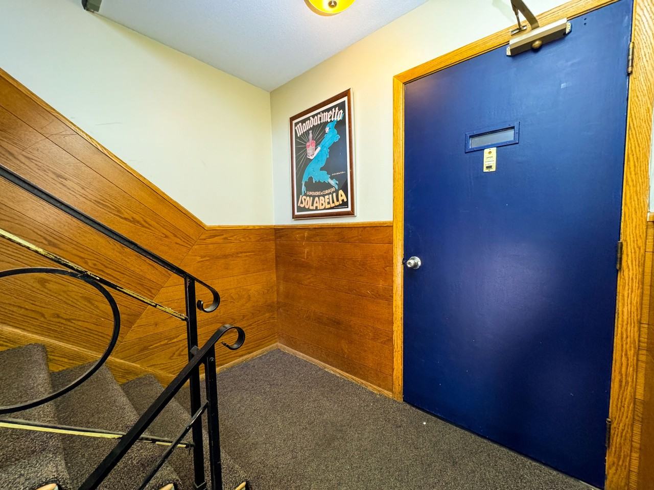 1532 Randolph Ave - Photo 4 of 8