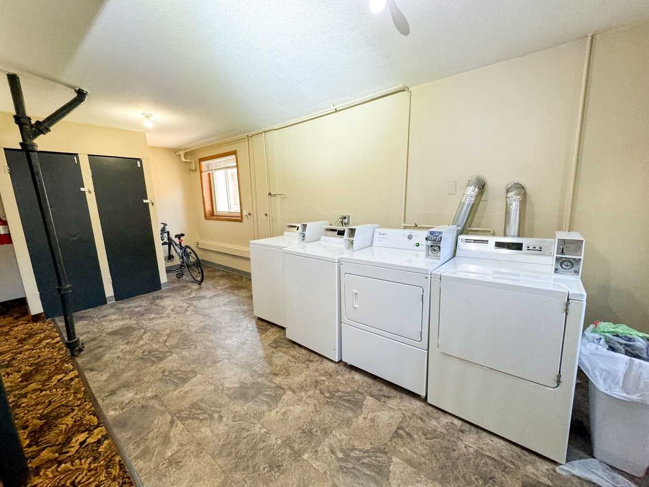 1532 Randolph Ave - Photo 7 of 8