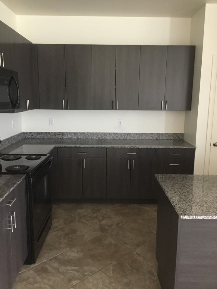 3423 N 1St Ave - Photo 4 of 46