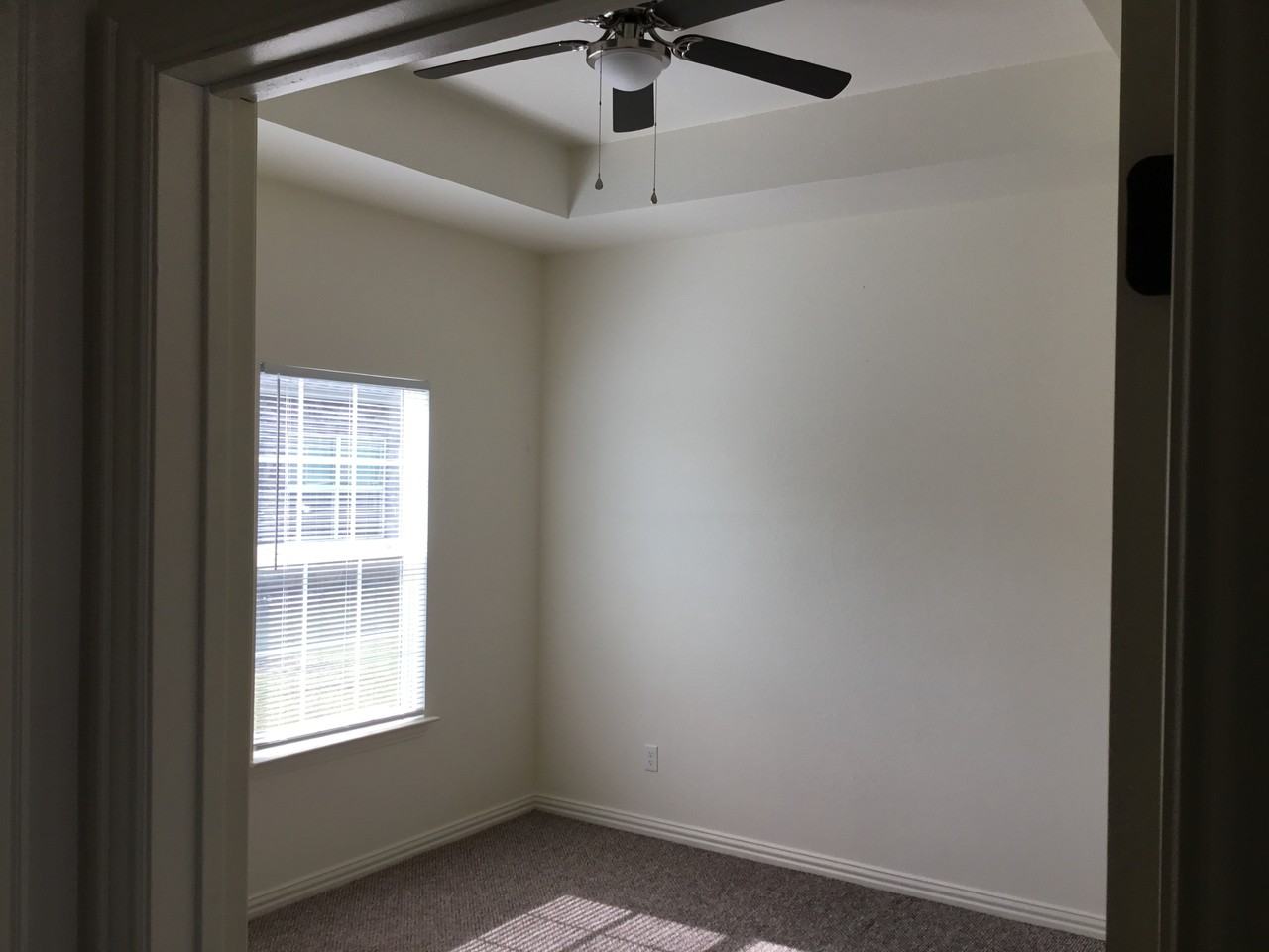 3423 N 1St Ave - Photo 6 of 46