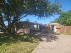 6803 Trail Lake Dr - Photo 1 of 1
