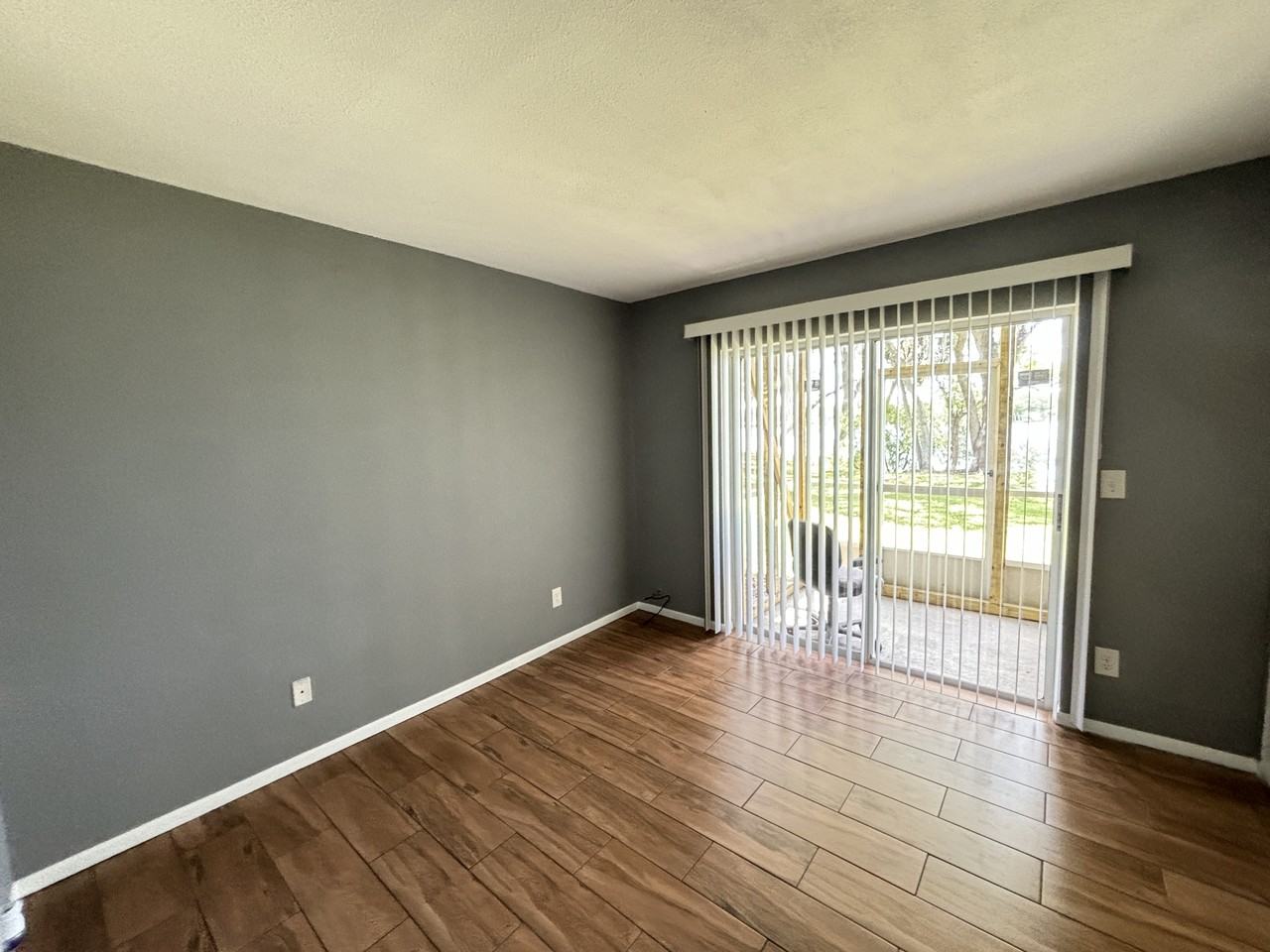 7234 E Bank Dr - Photo 5 of 11