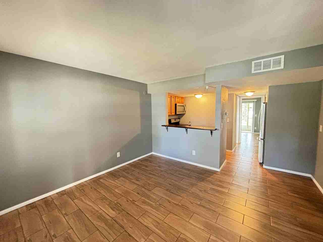 7234 E Bank Dr - Photo 7 of 11