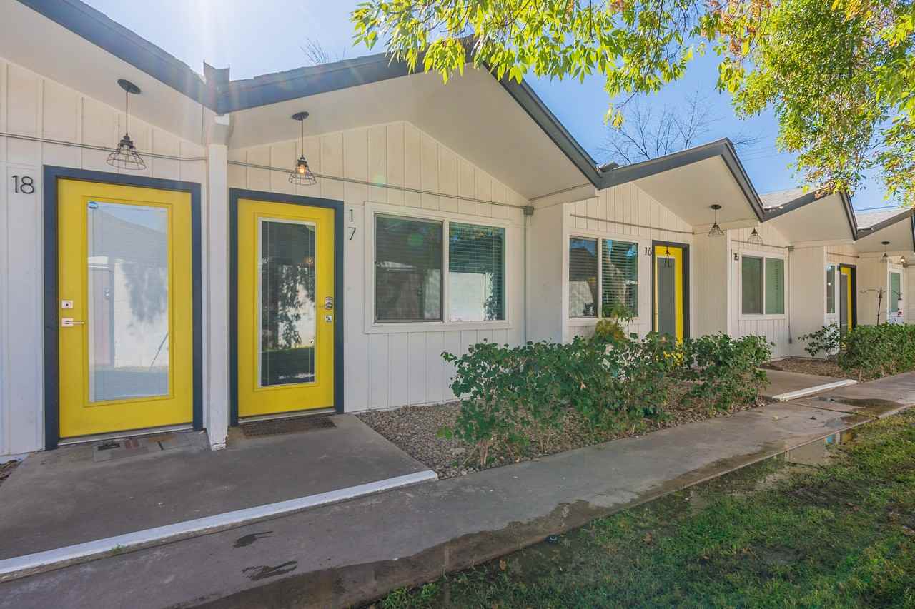 2309 S. College Avenue - Photo 3 of 36