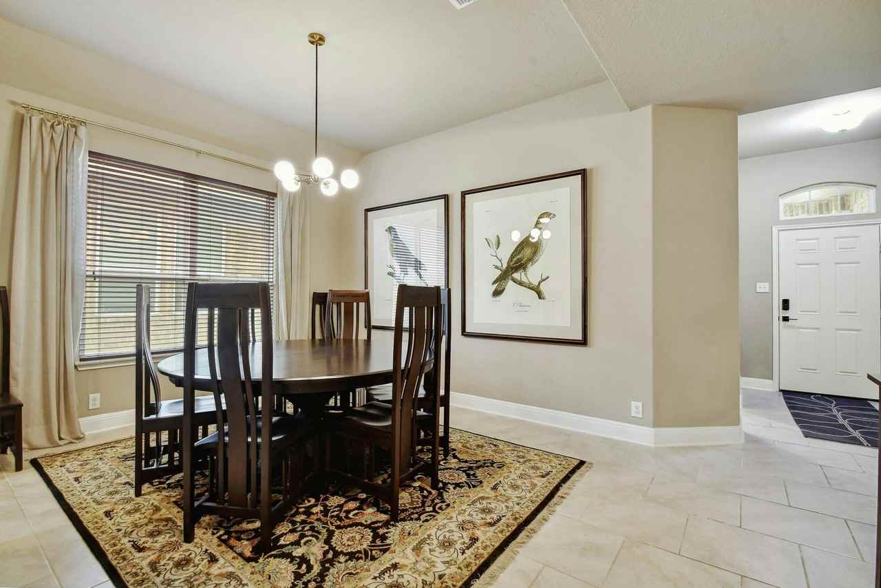 8814 Melton Gln - Photo 6 of 31