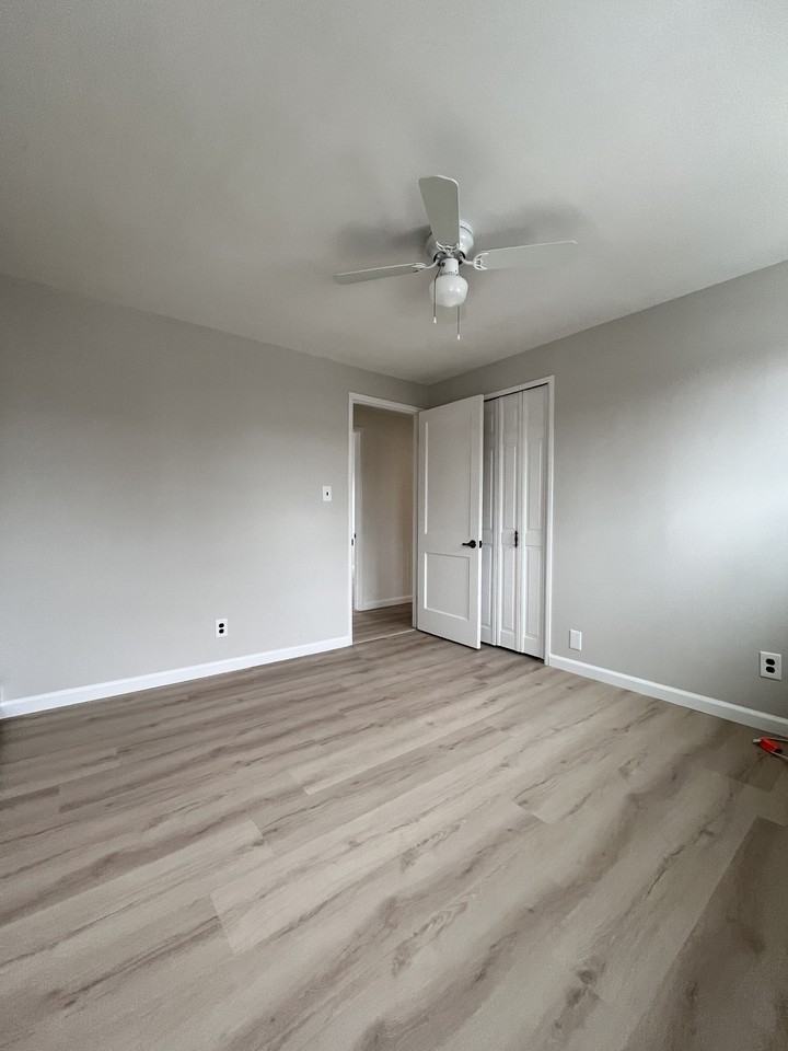 704 Premier Blvd #NA - Photo 3 of 9