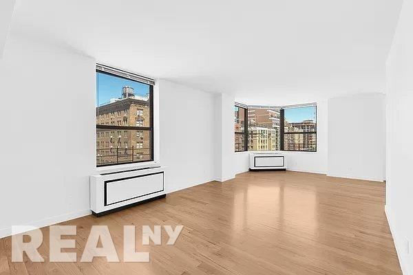 W 87th St #9B - Photo 4 of 9