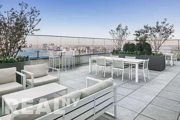 Gold St #16G - Photo 7 of 11