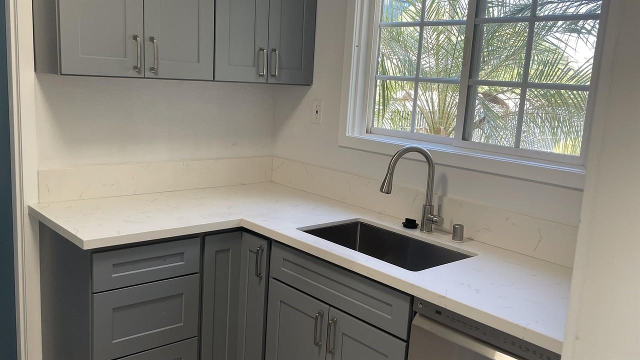 Silverlake Garden Apartments - Photo 2 of 50